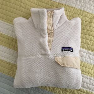 Patagonia Fleece Pullover Women’s Medium